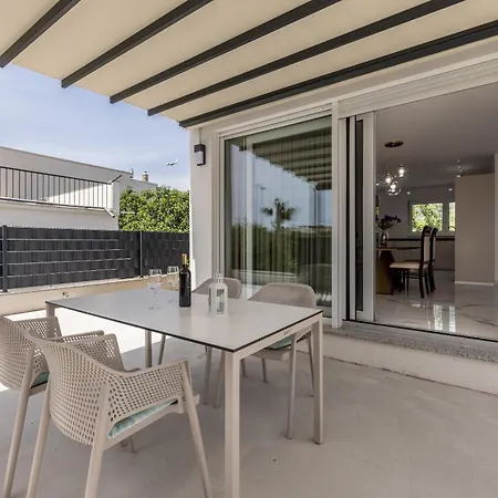 Spacious Anita - With Private 80m2 Yard Apartment