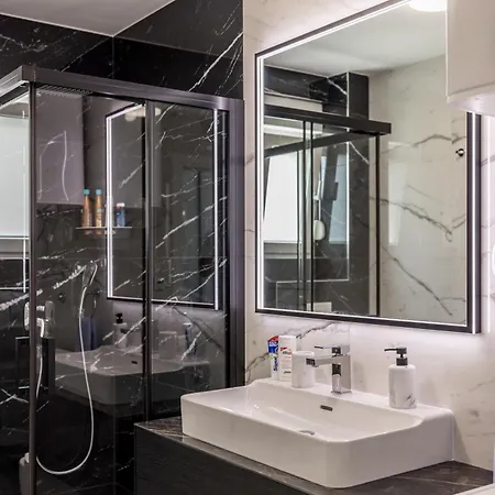 Spacious Anita - With Private 80m2 Yard Apartment *