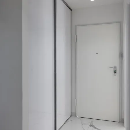 Spacious Anita - With Private 80m2 Yard Kastela