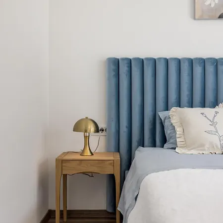 Spacious Anita - With Private 80m2 Yard * Kaštela